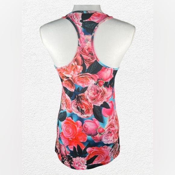 Lululemon | Lightened Up Singlet | Secret Garden - Picture 4 of 7